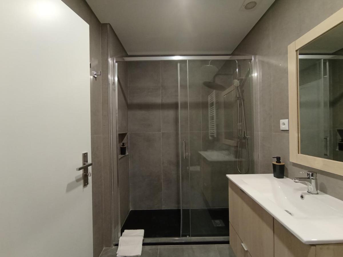 715 Gale Apartment Wi-Fi, Estacionamento Porto Exterior photo